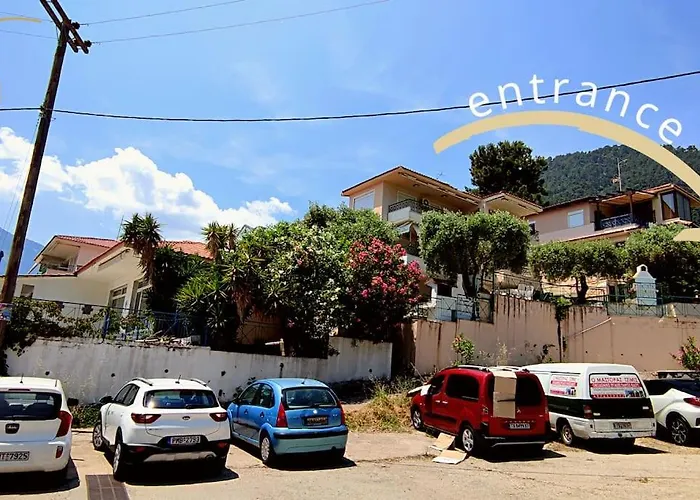 K. - Golden 펜션 크리시 아모우디아