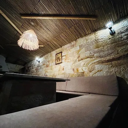 Сasa de vacaciones K. - Golden